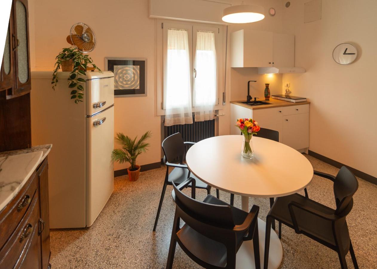 Ca Glera - Vintage Design Apartment Revine Lago Exterior photo